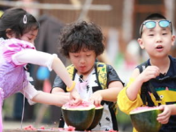 在娱乐综艺吃瓜,揭秘娱乐圈幕后故事